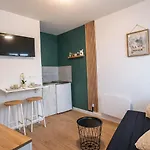 Appartement Cosy équipé Proche Gare *